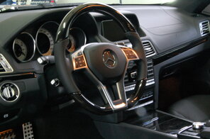 Mercedes Innenraum - lernen Sie, wie hochwertige Auto Innenreinigung funktioniert